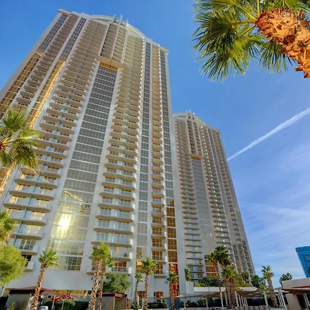 Panorama Vista Suite- 1Br 2Ba, Full Kitchen, Strip View, Balcony, Corner Unit-2